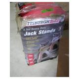 Pittsburg Jack stands