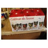 Holiday glasses