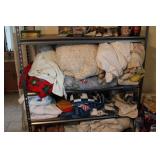 Largelot of blankets and Pillows