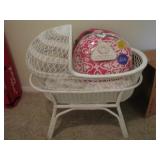 Wicker hamper