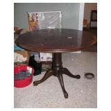 48" Round table