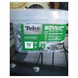 Tub of Teks self drilling screws, mostly full