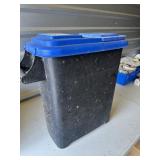 Hard shell cannister