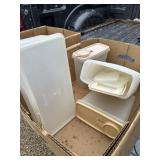 Misc Tupperware box