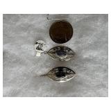 Silver pair of Earrings