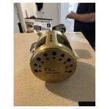 Maraddo Revolution fishing reel