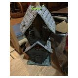 Metal Birdhouse?