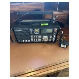 Grundig shortwave radio satellit750