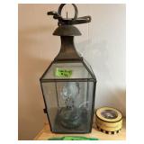 Etched glass w.metal lantern