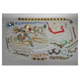 Costume Jewelry Grouping with 72 Pieces