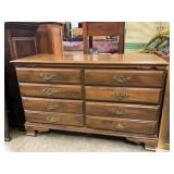 Dresser with 6 drawers
