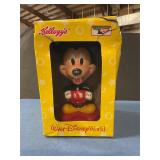 Kelloggï¿½s Walt Disney World Bobble head 7ï¿½ T