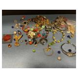 Costume jewelry & craft beads