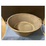 Gray Wash bowl 16ï¿½ Round