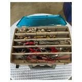 Electrical wire/electrical nuts in Plano box