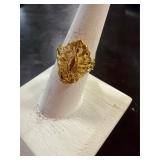14 karat gold tone ring size 7
