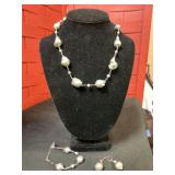 Faux Baroque pearl necklace bracelet & earring set