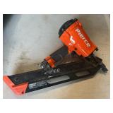 Pierce 30° paper tape framing nailer