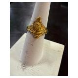 14 karat gold tone ring size 7