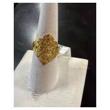 14 karat gold tone ring size 7