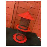 Bird feeder
