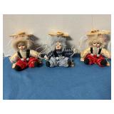 Hanging clown figures 5ï¿½ tall