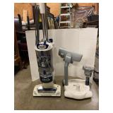 Shark professional vacuum with accessories