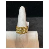 Gold plated costume ring size 6 1/2