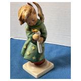 Hummel porcelain figurine statue