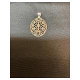 Sterling silver pendant 4.1 G