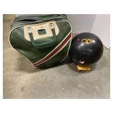 Manhattan 15 LB bowling ball with bag