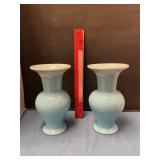 Hull Vases