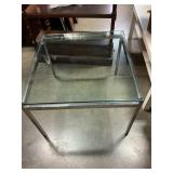 Modern design grass top 28" square table
