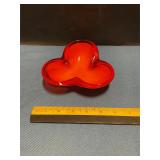 Clover shaped glass bowl
