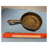 #3 Cast iron skillet