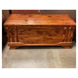 Cedar quilt chest