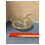 Indiana Glass ï¿½Hen on Nestï¿½