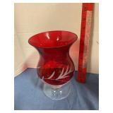 Glass pedestal vase 8ï¿½ T