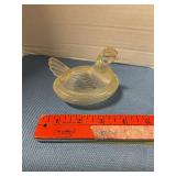 Indiana Glass ï¿½Hen on Nestï¿½
