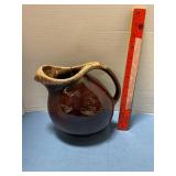 Hull Pitcher