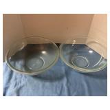 Pyrex glass mixing bowls