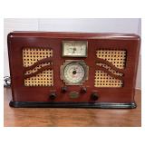 Spirit of St.Louis AM/ FM Radio