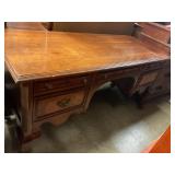 Desk with chair 63ï¿½x26ï¿½