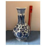 Porcelain blue flowered 11ï¿½ Vase
