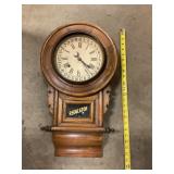 Vintage Regulator wind-up wall clock ( NO KEY)