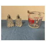 Anchor Hocking measuring cup crystal salt n perrer