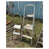 2 step ladders