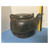 Cast iron kettle