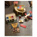 Fisher-Price toys/Crayola crayons /map pencils