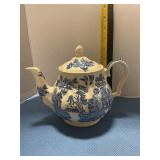 Sadler blue teapot